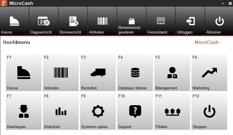 Screenshot van het Microcash hoofdmenu. Bovenaan staat een menubalk met snelkoppelingen naar Kassa, Dagoverzicht, Bonoverzicht, Artikelen, Binnenkomst goederen, Kennisbank, Uitloggen en Afsluiten. In het hoofdgedeelte staan tegels voor de modules Kassa, Artikelen, Bestellen, Database beheer, Management, Marketing, Klantenpas, Statistiek, Systeem opties, Support, Filialen en Stoppen. Linksboven op elke tegel staat de bijbehorende functietoets, zoals F1 tot en met F12, waarmee de module snel via het toetsenbord geopend kan worden.